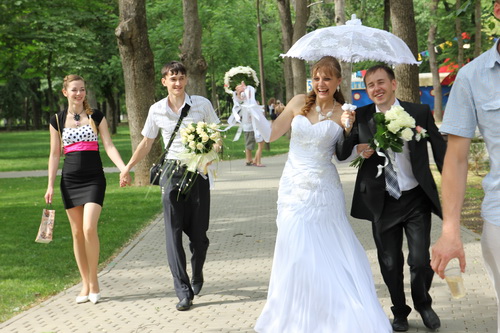 Свадебный набор для невесты из бисера - мягкие украшения